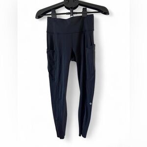 Lululemon Fast and Free High-Rise Leggings With Pockets, Size 4
